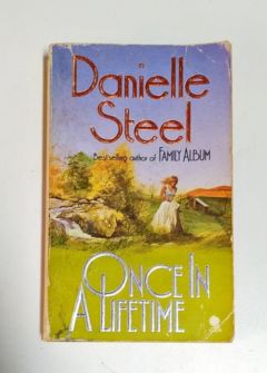 <a href="https://www.touchelivros.com.br/livro/once-in-a-lifetime/">Once in a Lifetime - Danielle Steel</a>