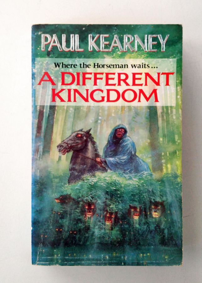 <a href="https://www.touchelivros.com.br/livro/a-different-kingdom/">A Different Kingdom - Paul Kearney</a>