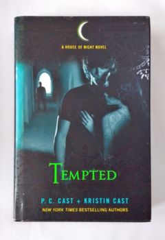 <a href="https://www.touchelivros.com.br/livro/tempted-2/">Tempted - P.C. Cast; Kristin Cast</a>