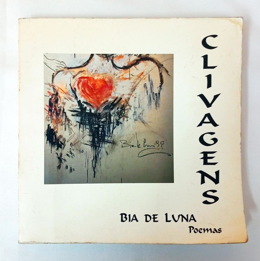 <a href="https://www.touchelivros.com.br/livro/clivagens/">Clivagens - Bia de Luna</a>