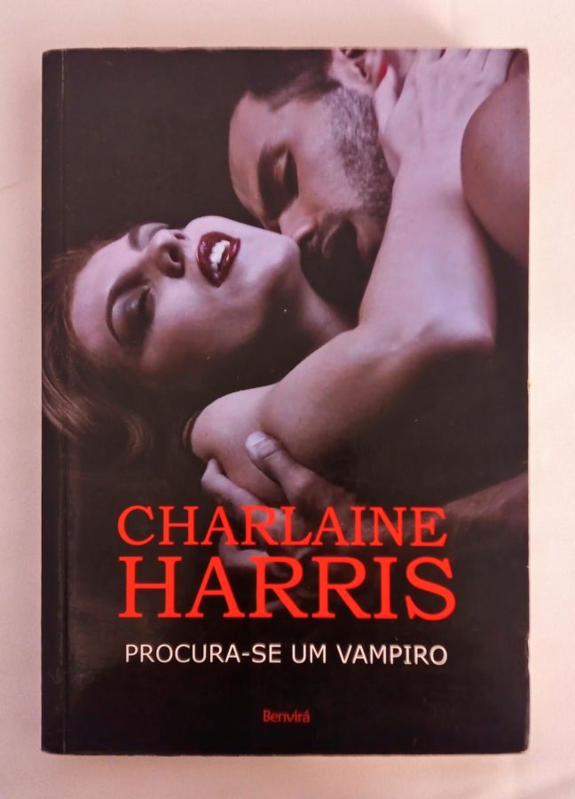 <a href="https://www.touchelivros.com.br/livro/procura-se-um-vampiro-2/">Procura – se um Vampiro - Charlaine Harris</a>