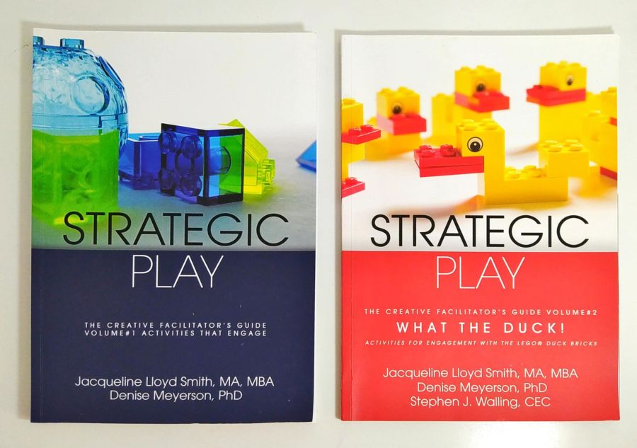 <a href="https://www.touchelivros.com.br/livro/strategic-play-the-creative-facilitators-guide-volume-1-e-2/">Strategic Play: The Creative Facilitator’s Guide: Volume 1 e 2 - Jacqueline Lloyd Smith</a>