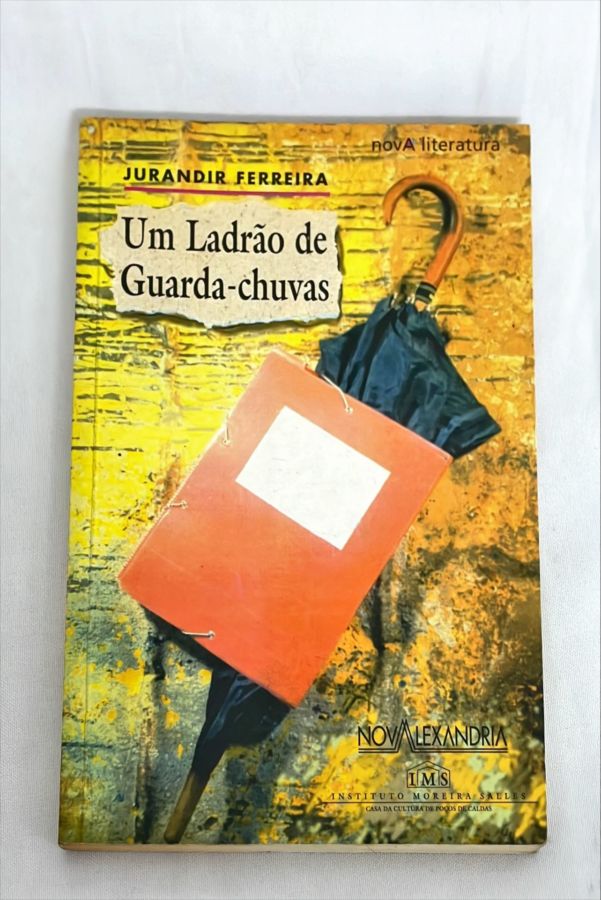 <a href="https://www.touchelivros.com.br/livro/um-ladrao-de-guarda-chuvas/">Um Ladrão de Guarda-Chuvas - Jurandir Ferreira</a>