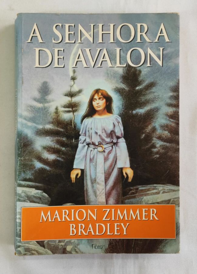 <a href="https://www.touchelivros.com.br/livro/a-senhora-de-avalon-2/">A Senhora de Avalon - Marion Zimmer Bradley</a>