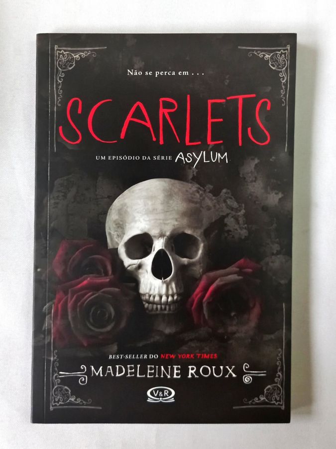 <a href="https://www.touchelivros.com.br/livro/scarlets/">Scarlets - Madeleine Roux</a>