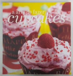 <a href="https://www.touchelivros.com.br/livro/a-arte-de-fazer-cupcakes/">A Arte de Fazer Cupcakes - Janaína Suconic</a>