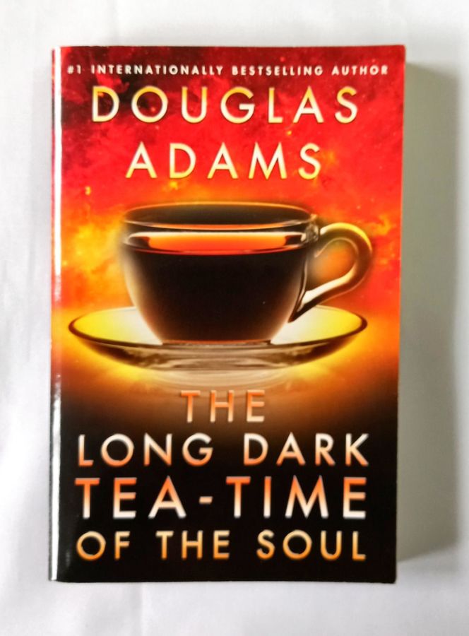 <a href="https://www.touchelivros.com.br/livro/the-long-dark-tea-time-of-the-soul/">The Long Dark Tea-Time of the Soul - Douglas Adams</a>