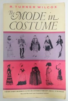 <a href="https://www.touchelivros.com.br/livro/the-mode-in-costume/">The Mode in Costume - Ruth Turner Wilcox</a>