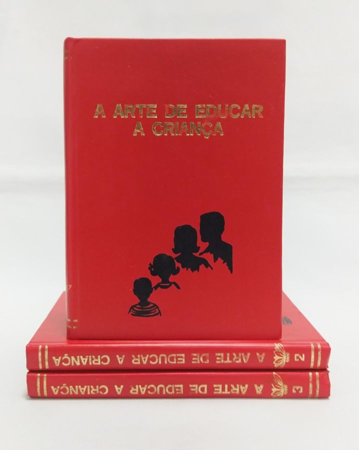 <a href="https://www.touchelivros.com.br/livro/colecao-a-arte-de-educar-a-crianca-3-volumes/">Coleção – A Arte de Educar a Criança – 3 Volumes - Marie-Thérèse Van Eeckhout</a>