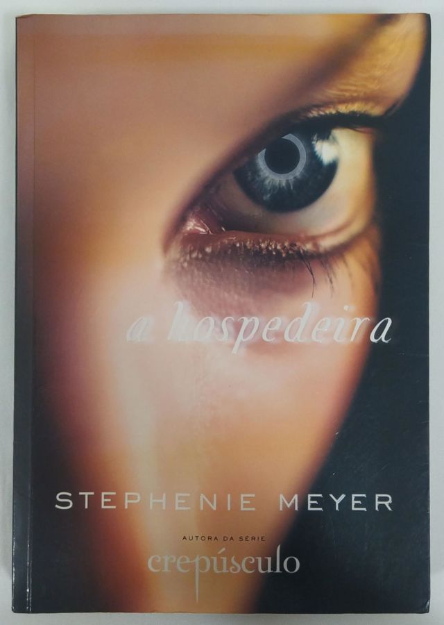 <a href="https://www.touchelivros.com.br/livro/a-hospedeira-3/">A Hospedeira - Stephenie Meyer</a>