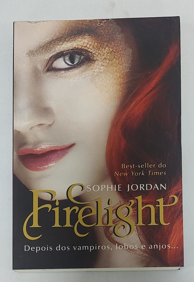 <a href="https://www.touchelivros.com.br/livro/firelight-o-inimigo-esta-proximo-1/">Firelight: O Inimigo Está Próximo # 1 - Sophie Jordan</a>