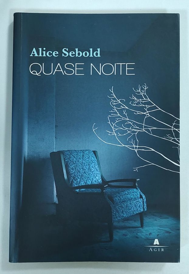 <a href="https://www.touchelivros.com.br/livro/quase-noite/">Quase Noite - Alice Sebold</a>