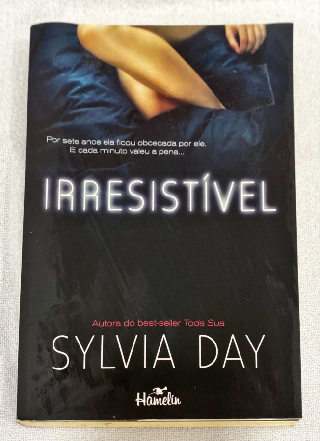 <a href="https://www.touchelivros.com.br/livro/irresistivel-3/">Irresistível - Sylvia Day</a>
