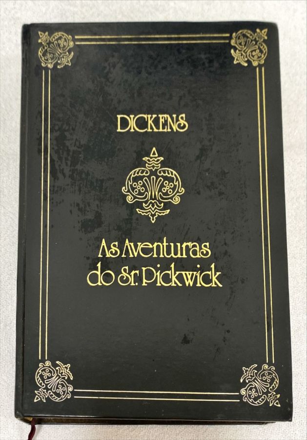 <a href="https://www.touchelivros.com.br/livro/as-aventuras-do-sr-pickwick-2/">As Aventuras Do Sr. Pickwick - Charles Dickens</a>